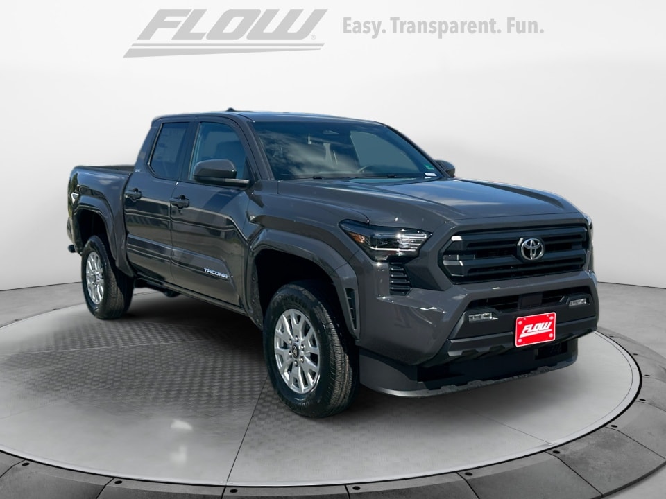 2025 Toyota Tacoma SR5's photo