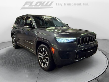2022 Jeep Grand Cherokee Overland SUV