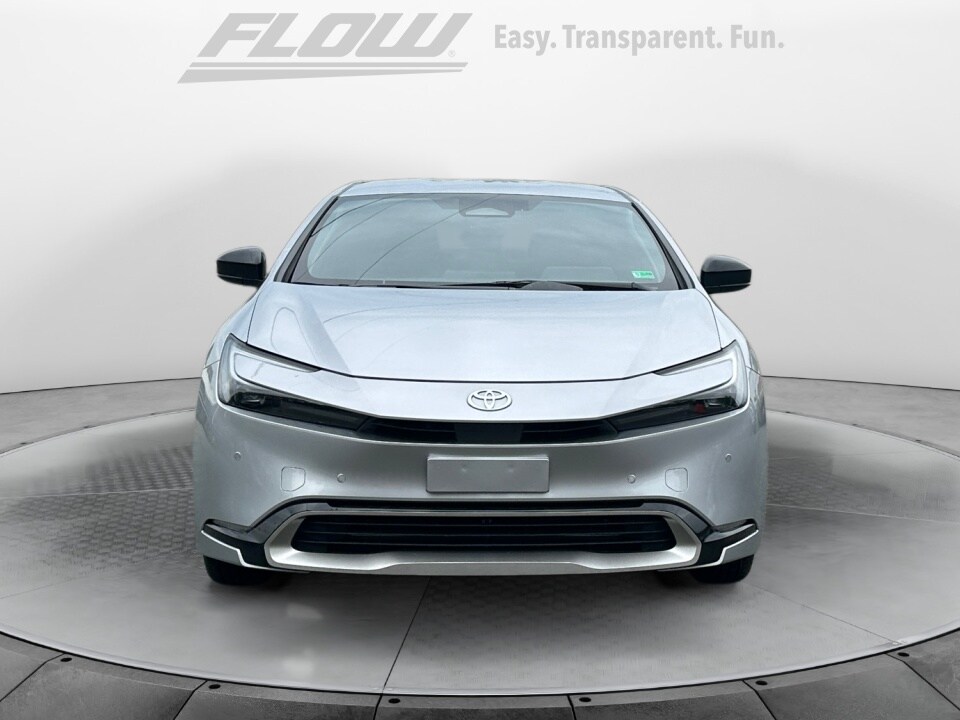2024 Toyota Prius Prime XSE Premium photo 2