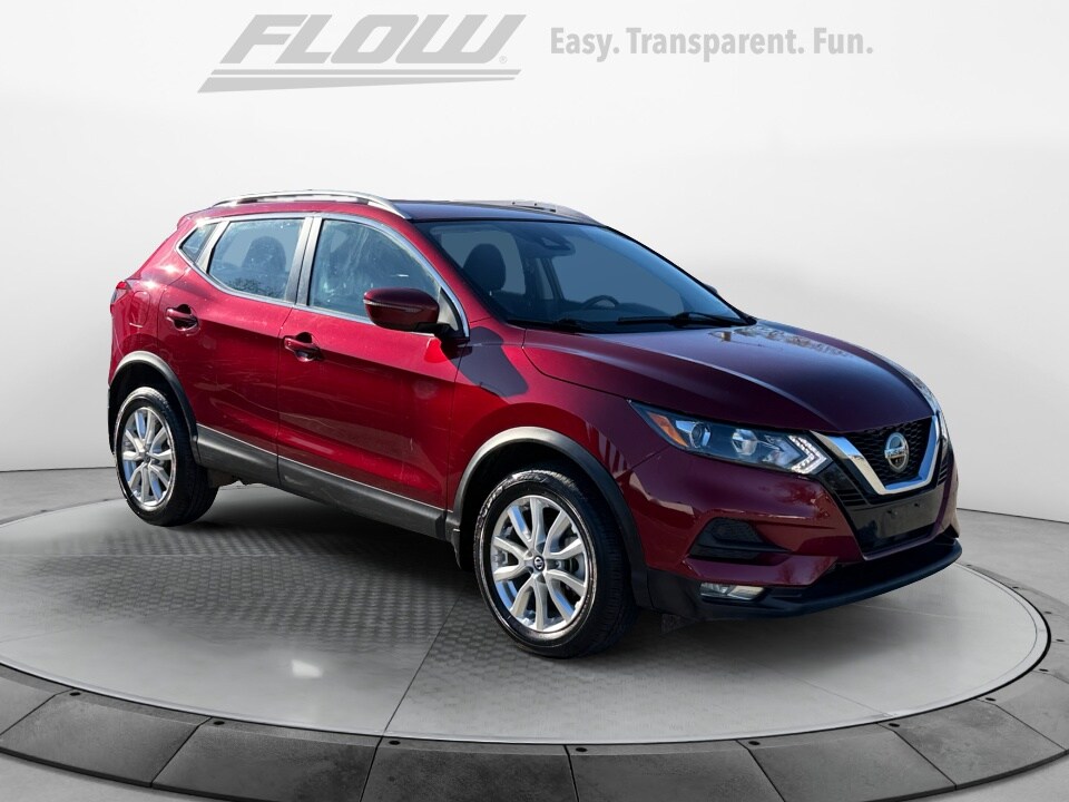 2021 Nissan Rogue Sport SV's photo