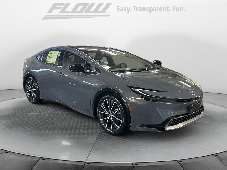 2026 Toyota Prius Limited's photo