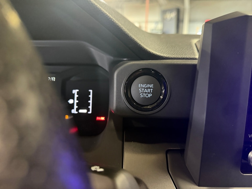 2026 Toyota Tacoma SR5 - Photo 20