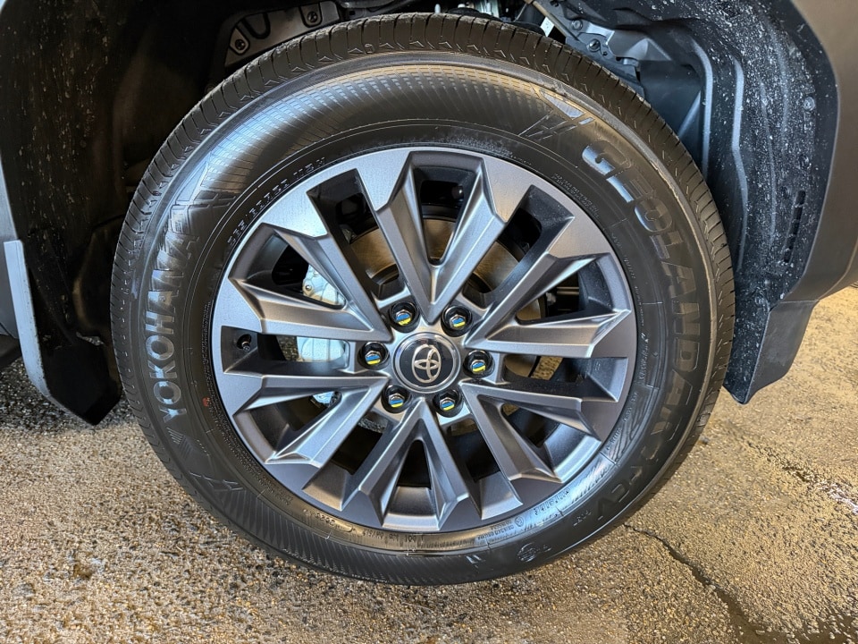 2026 Toyota Land Cruiser Base - Photo 25