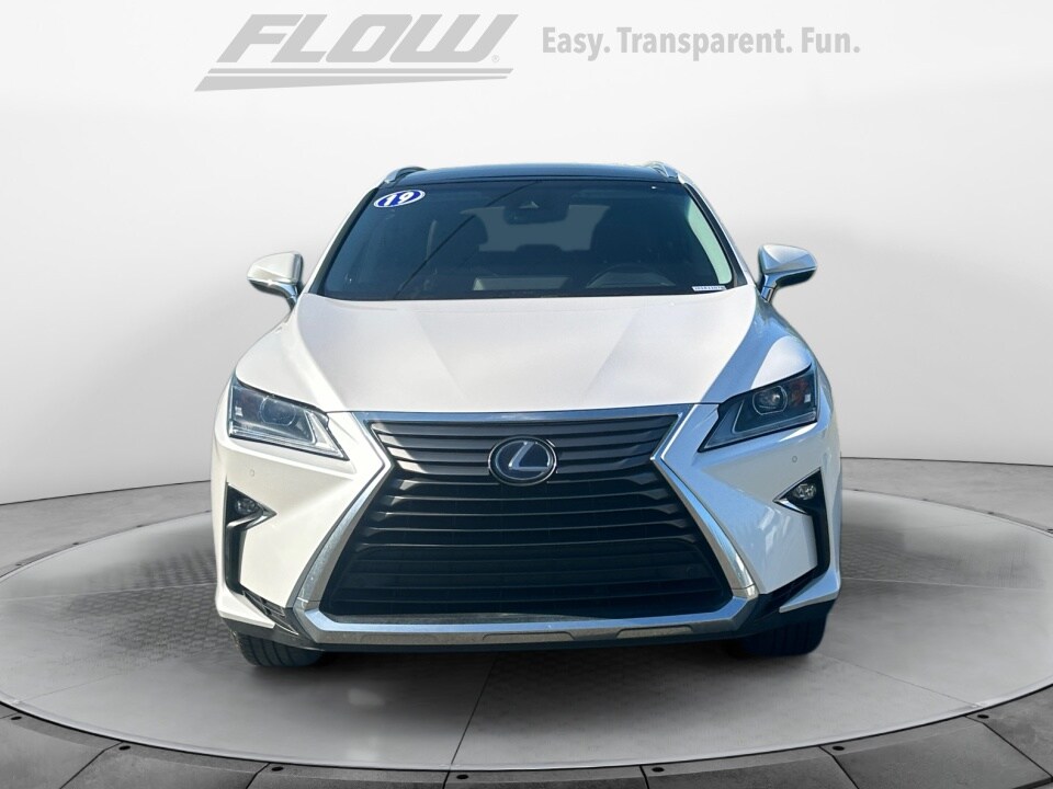 2019 Lexus RX 450h photo 2