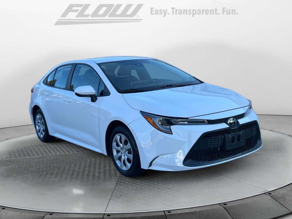 Used 2021 Toyota Corolla LE Sedan