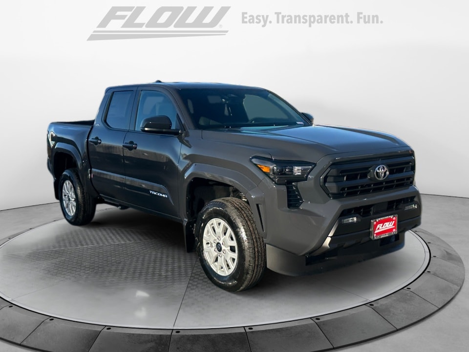 2025 Toyota Tacoma SR5's photo