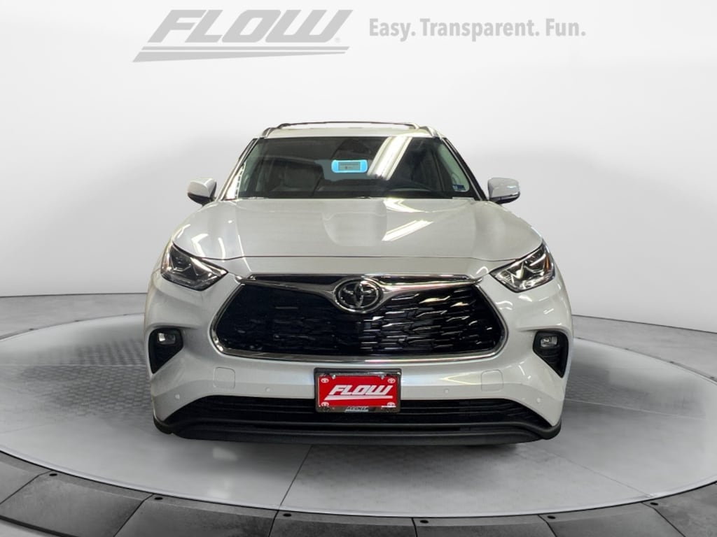 New 2026 Toyota Highlander Hybrid Hybrid Limited SUV