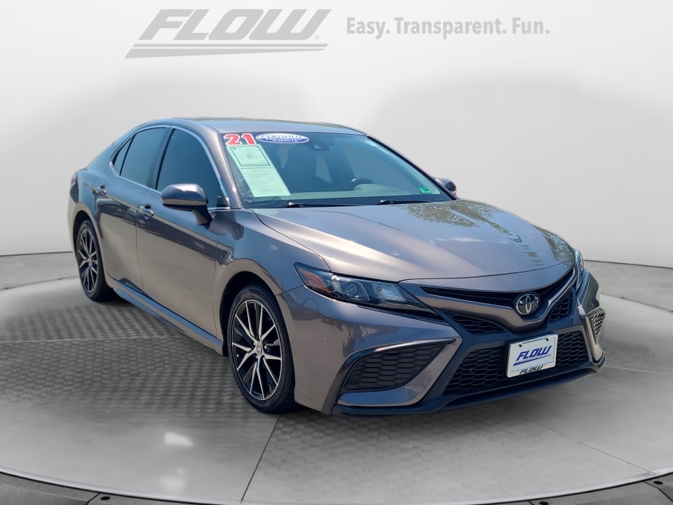 2021 Toyota Camry 2.5 Auto SE's photo