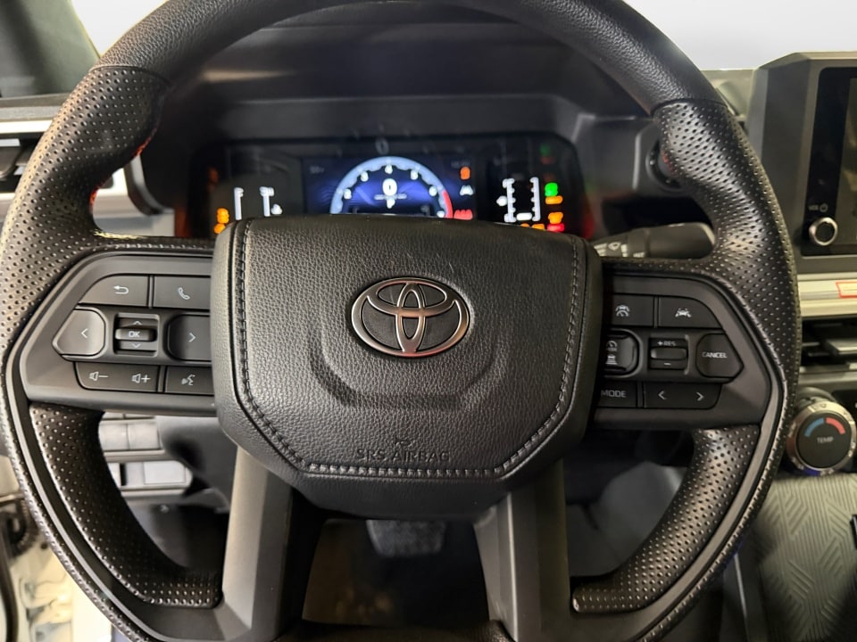 2026 Toyota Tacoma SR5 - Photo 10