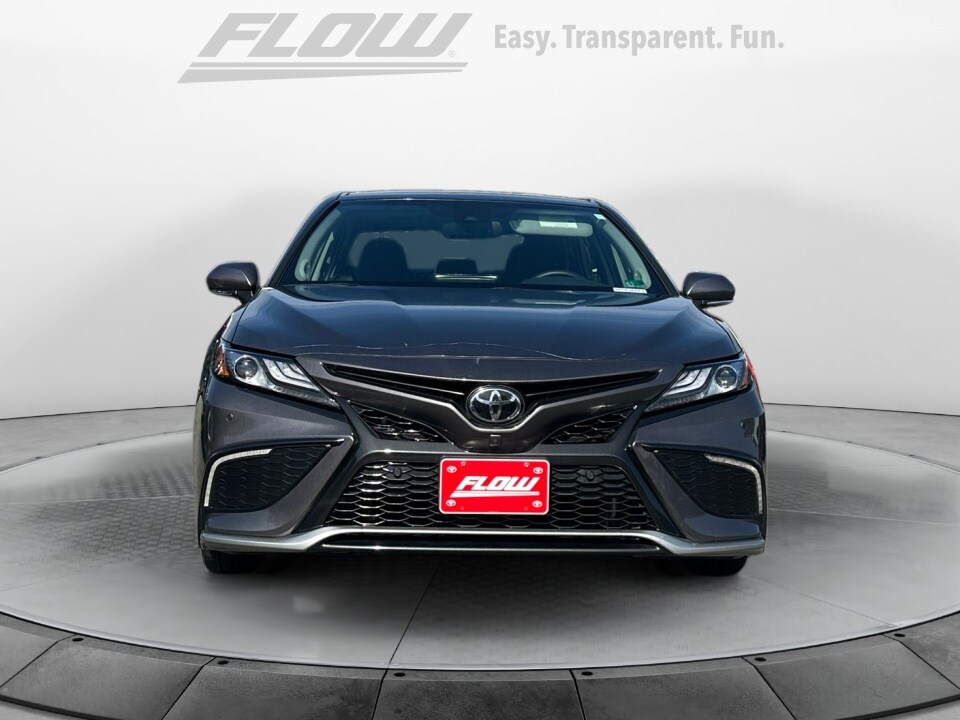 2023 Toyota Camry XSE V6 photo 2
