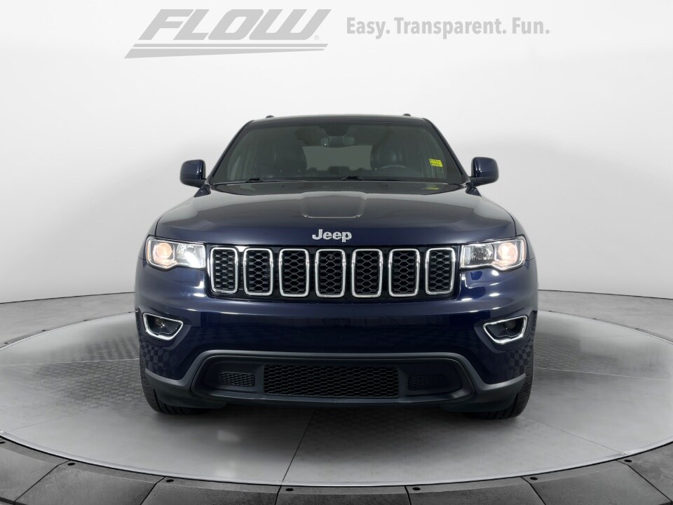 2018 Jeep Grand Cherokee Laredo E photo 2