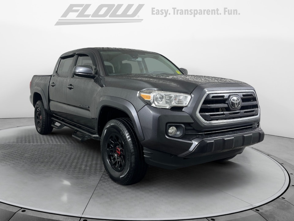 2019 Toyota Tacoma SR5's photo