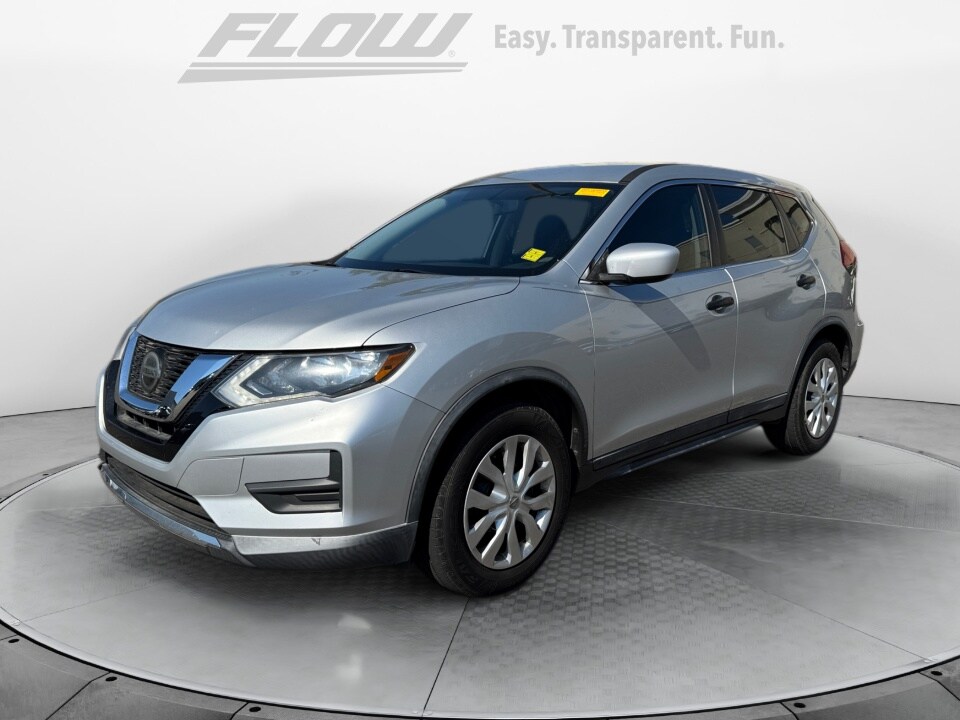 2018 Nissan Rogue S photo 3