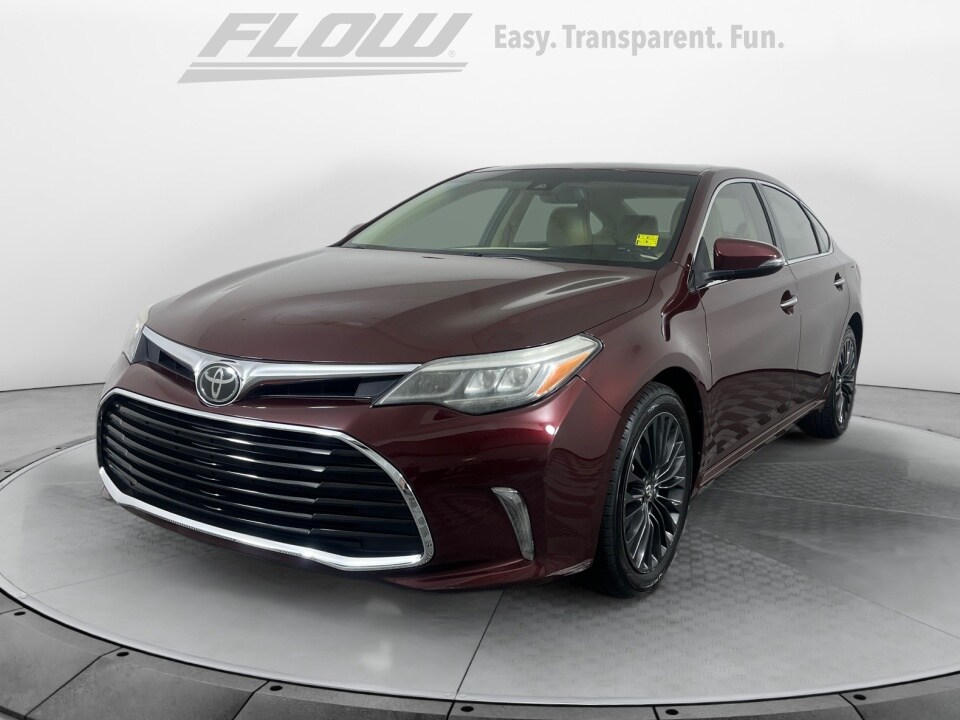 2018 Toyota Avalon Touring photo 3