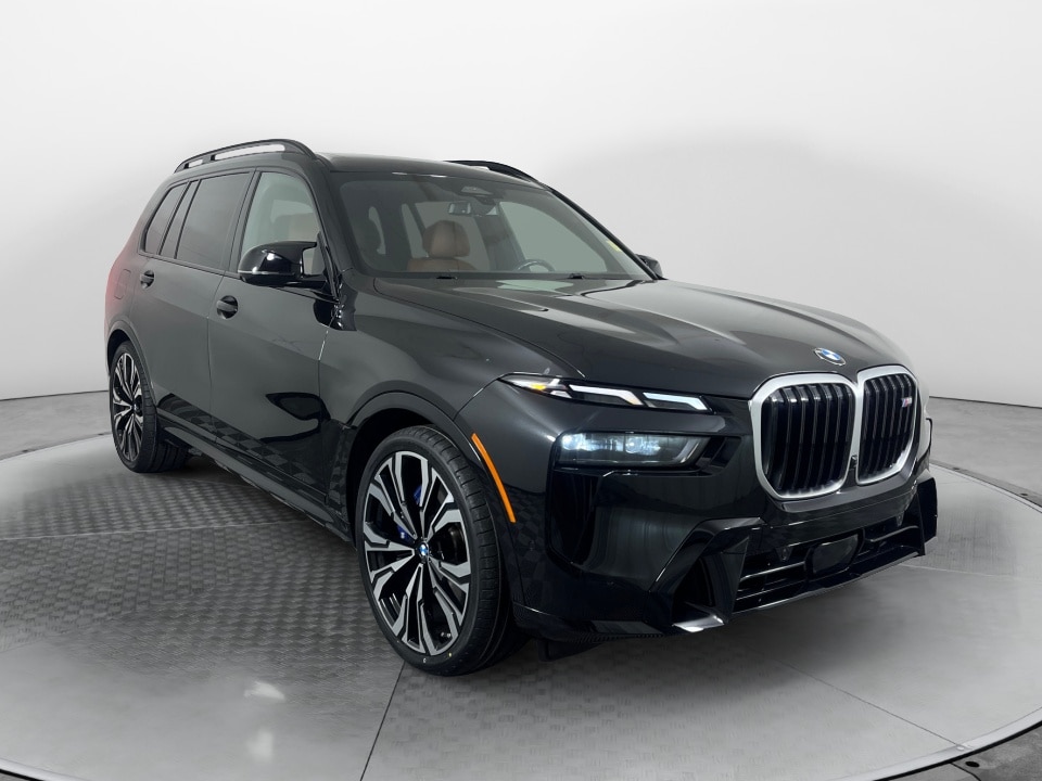 2024 BMW X7 M60i's photo