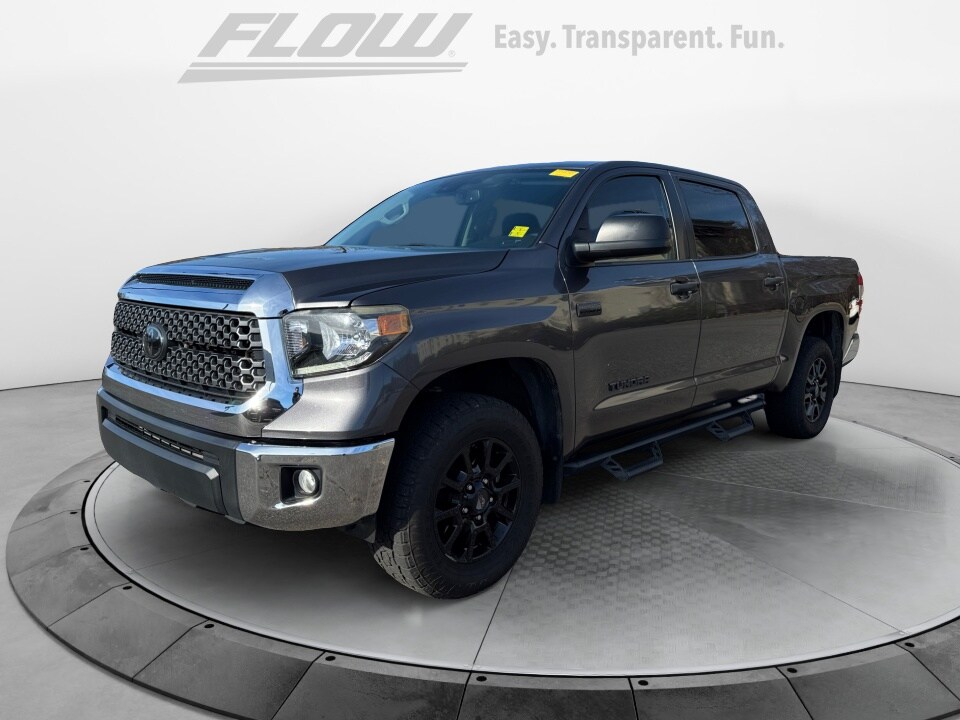 2020 Toyota Tundra SR5 CrewMax photo 3