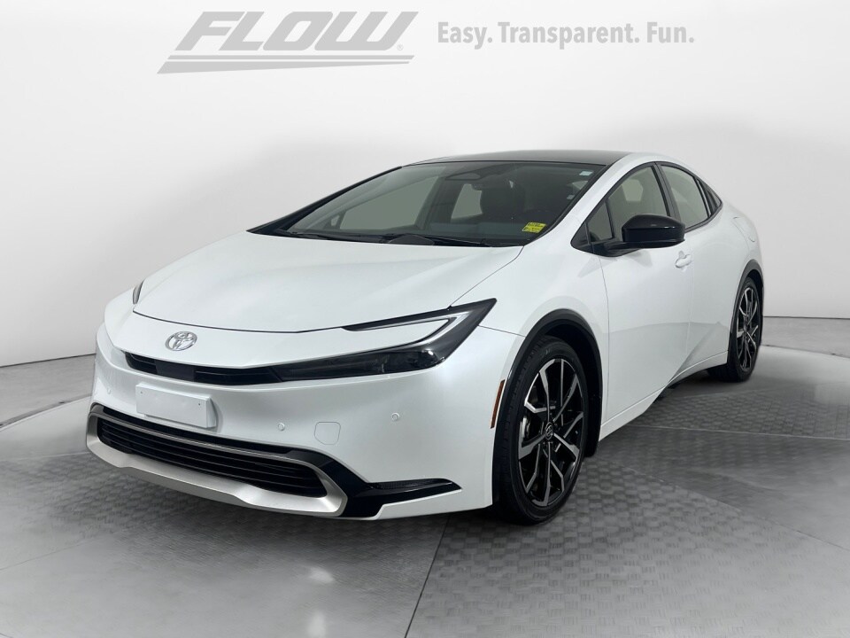 2024 Toyota Prius Prime XSE photo 3