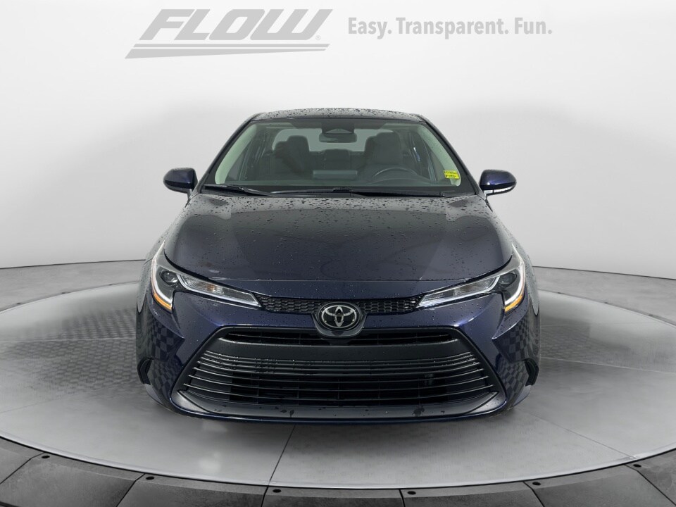 2024 Toyota Corolla LE photo 2