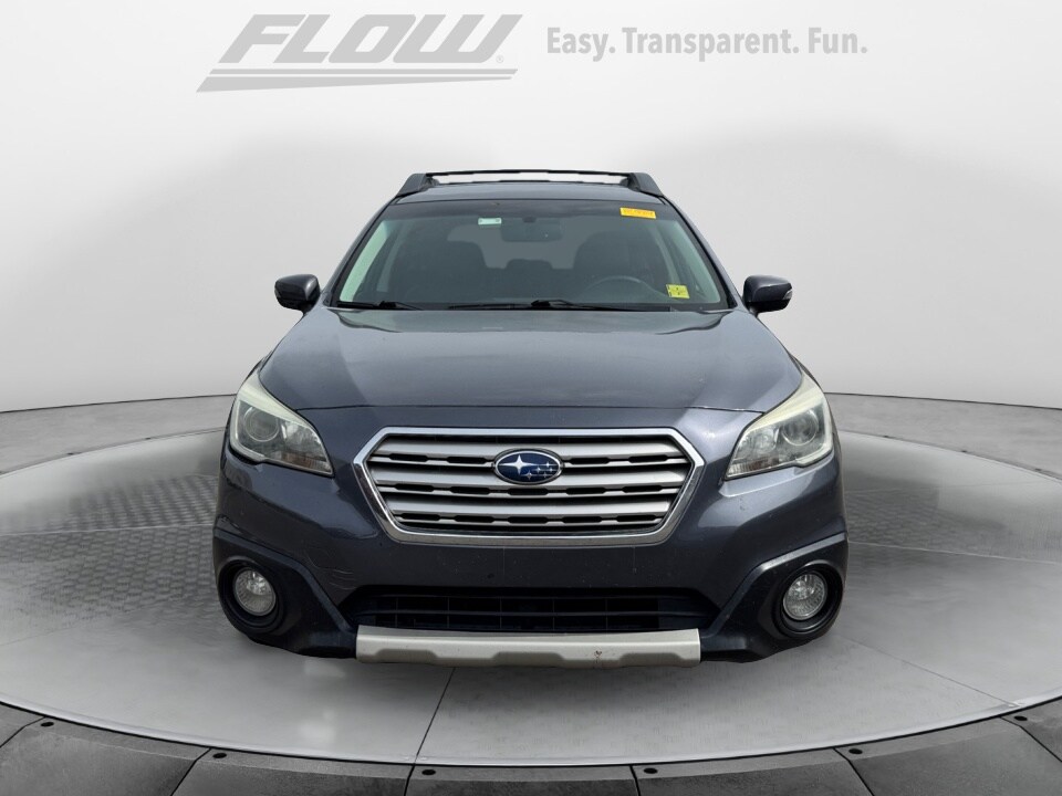 2015 Subaru Outback 2.5i Limited photo 2