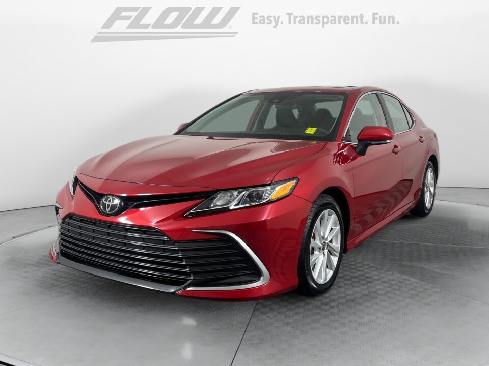 2024 Toyota Camry LE photo 3