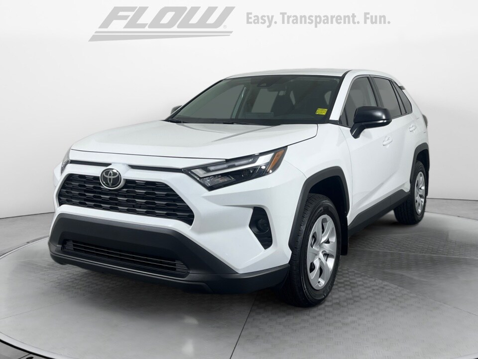 2025 Toyota RAV4 LE photo 2