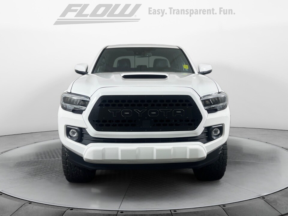 2020 Toyota Tacoma TRD Sport V6 4x4 Double Cab photo 2