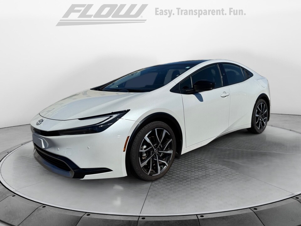 2024 Toyota Prius Prime XSE photo 3