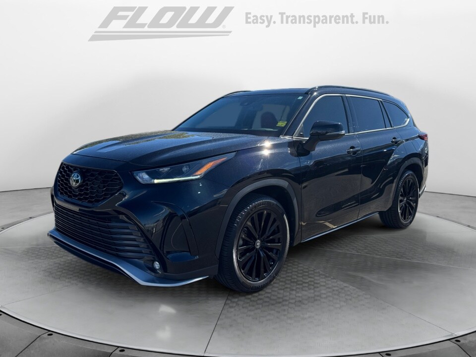 2023 Toyota Highlander XSE photo 3
