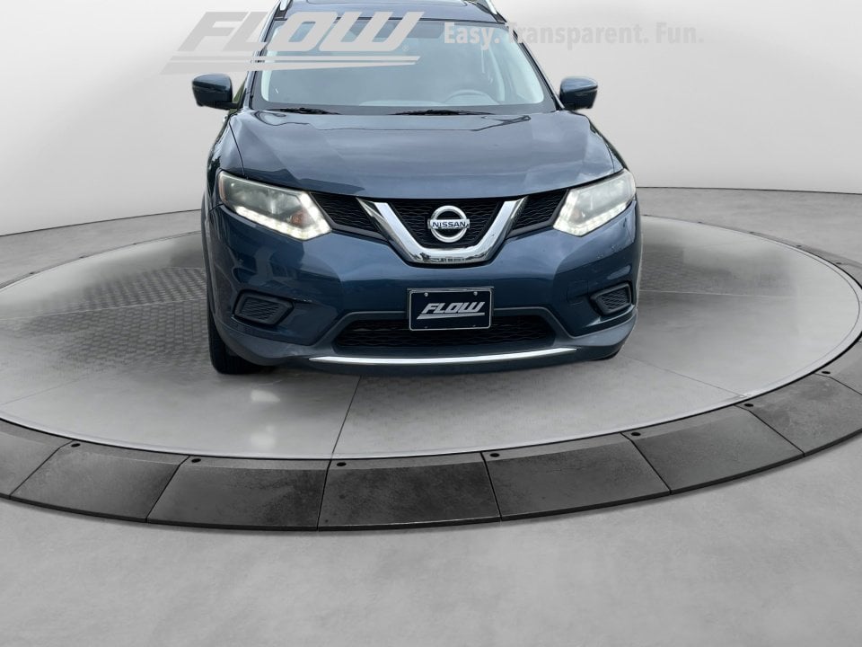 Used 2016 Nissan Rogue SV with VIN 5N1AT2MV4GC823631 for sale in Fayetteville, NC