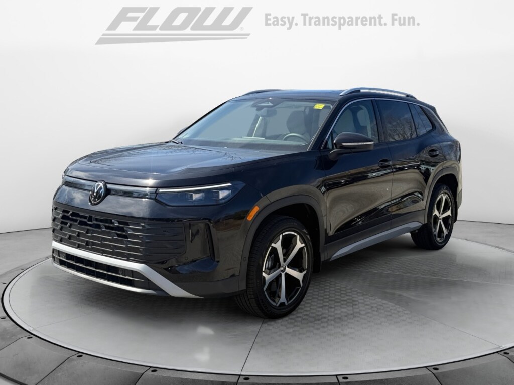 New 2026 Volkswagen Tiguan 2.0T SE SUV