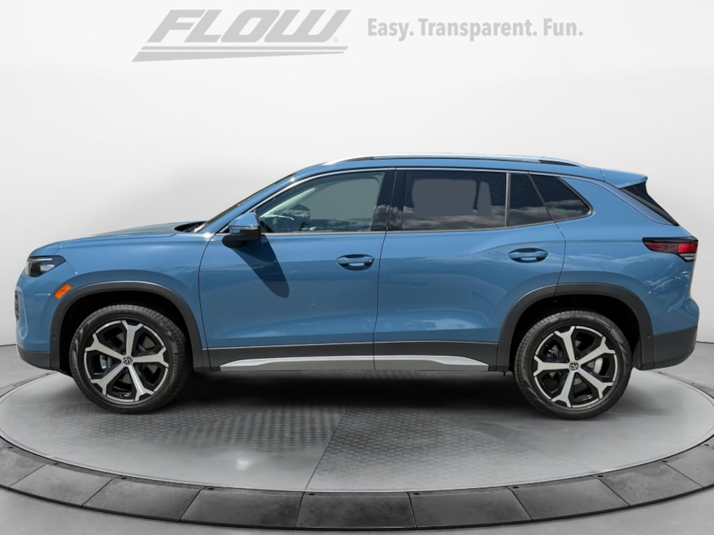 New 2026 Volkswagen Tiguan 2.0T SE SUV
