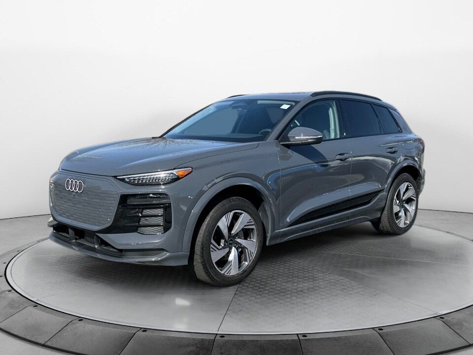 2025 Audi Q6 E-tron Premium Plus photo 3