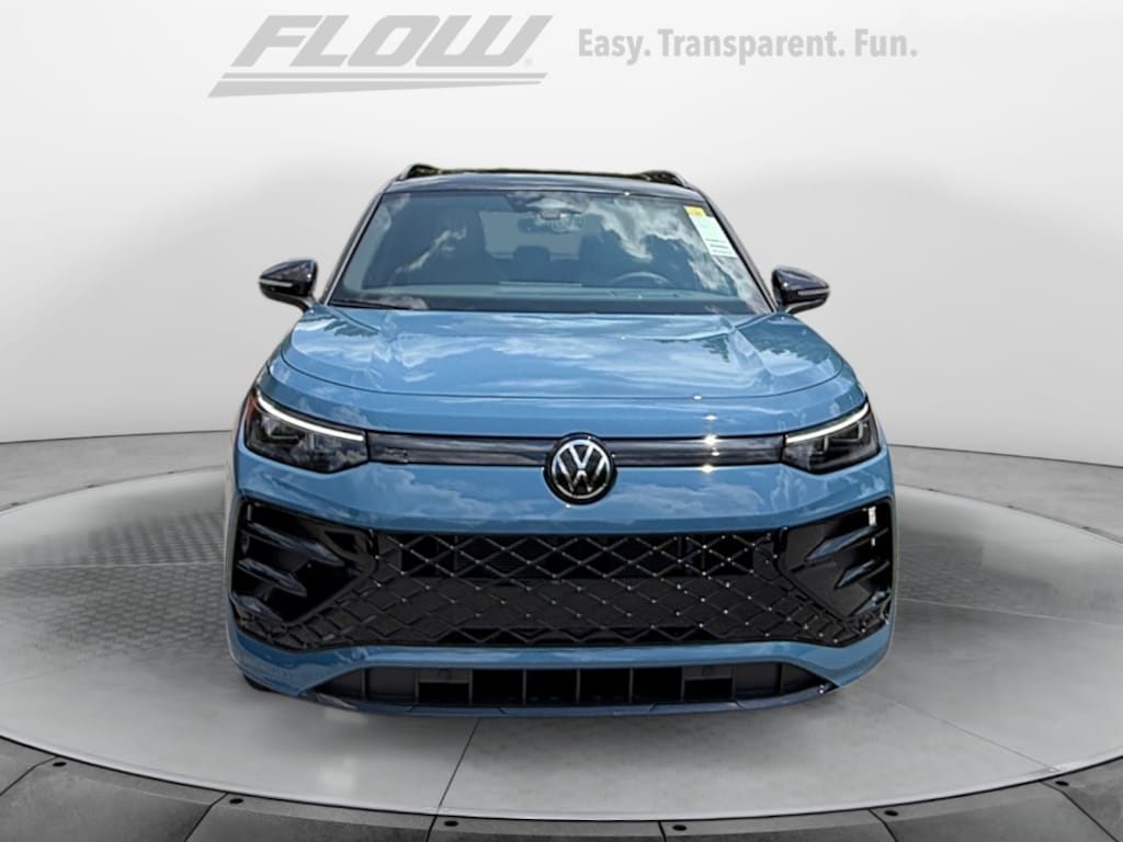 New 2026 Volkswagen Tiguan SE R-Line Black SUV