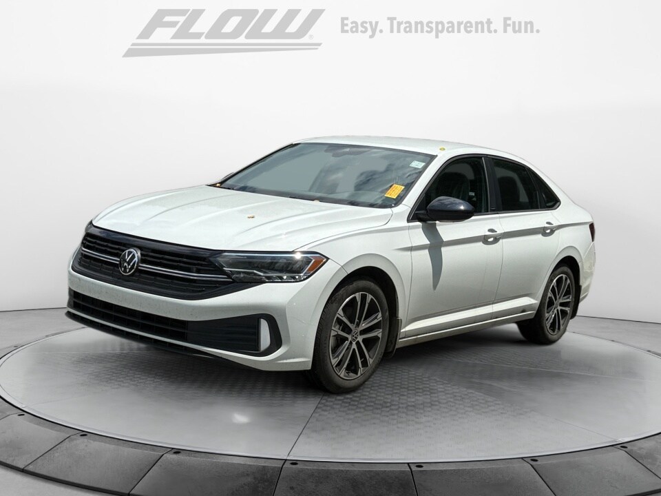 2024 Volkswagen Jetta 1.5T Sport photo 3