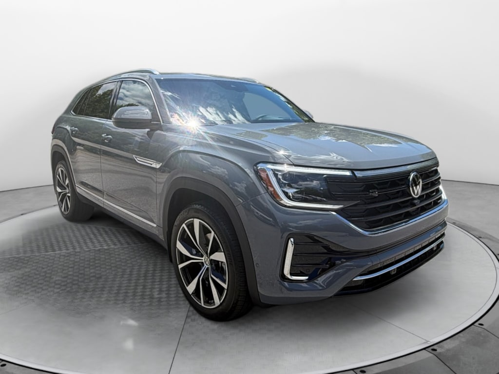 New 2026 Volkswagen Atlas Cross Sport 2.0T SEL Premium R-Line SUV