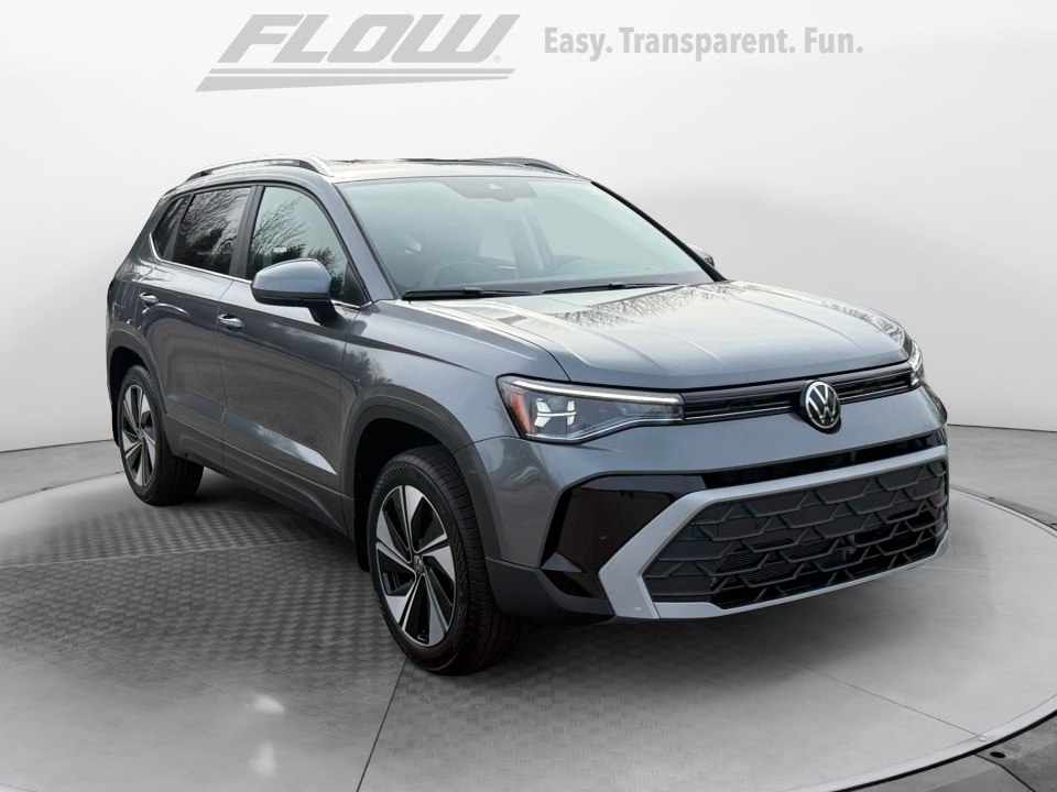 2026 Volkswagen Taos SE's photo