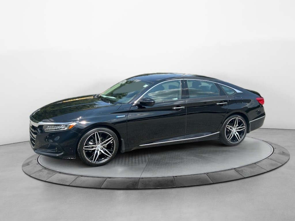Used 2022 Honda Accord Hybrid Touring Sedan