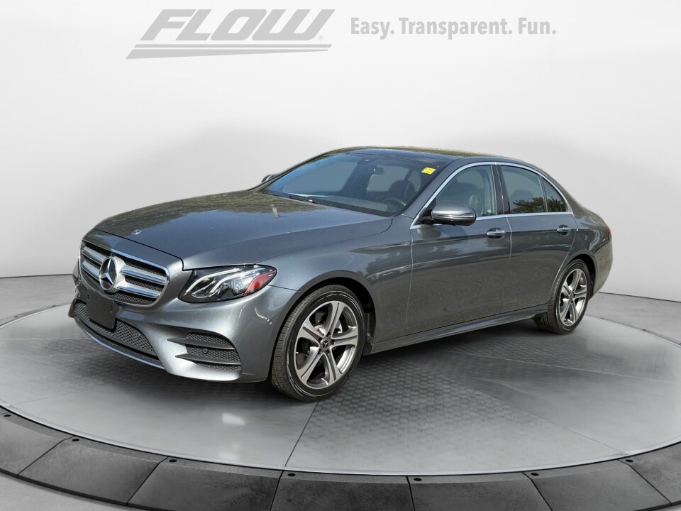 2019 Mercedes Benz E 300 photo 3