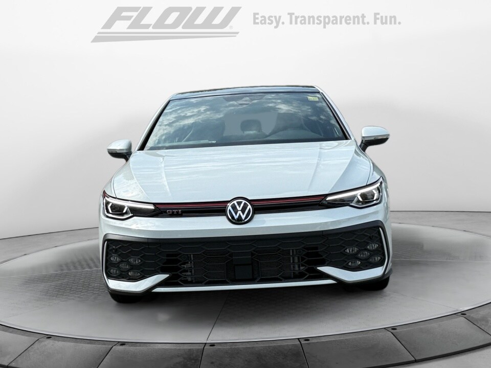 2025 Volkswagen Golf GTI SE photo 2