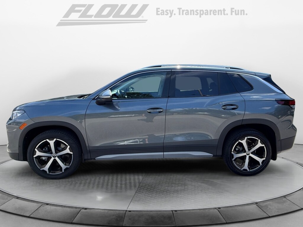 New 2026 Volkswagen Tiguan SE SUV