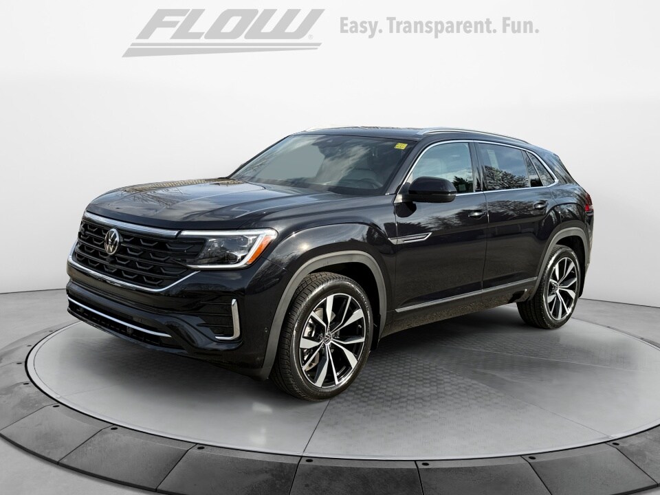 2026 Volkswagen Atlas Cross Sport SEL Premium R-Line photo 2