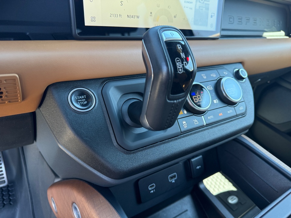 2020 Land Rover Defender X - Photo 24