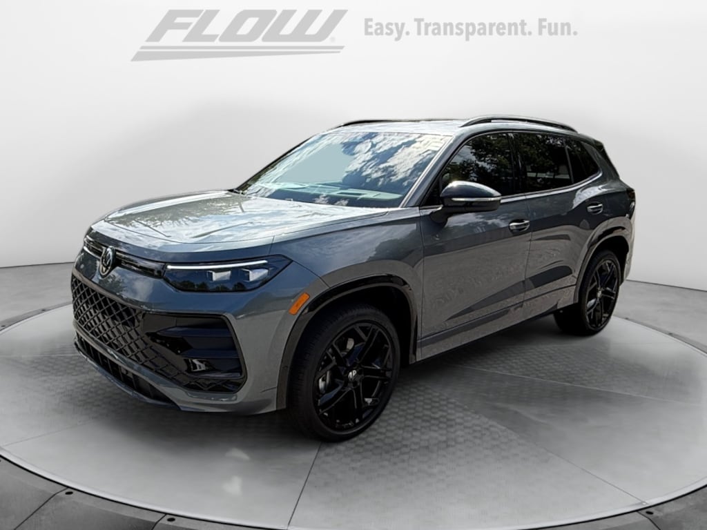 New 2026 Volkswagen Tiguan SE R-Line Black SUV