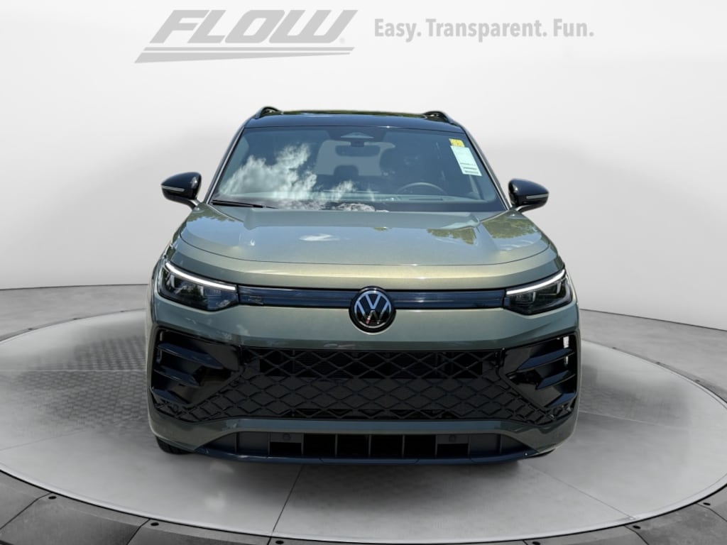 New 2026 Volkswagen Tiguan 2.0T SE R-Line Black SUV