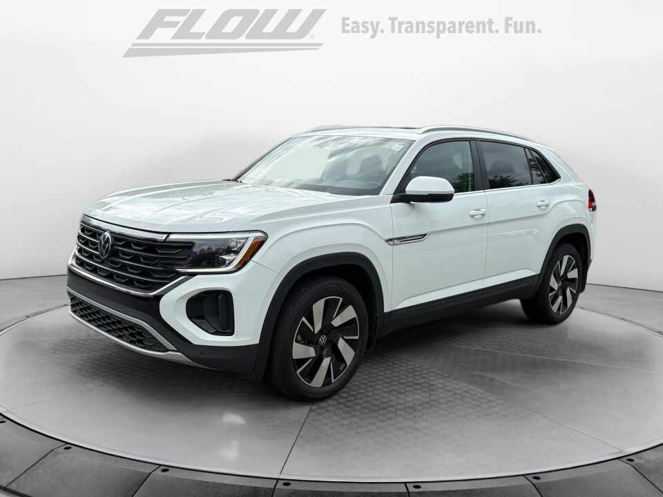 2025 Volkswagen Atlas Cross Sport SE Technology photo 2