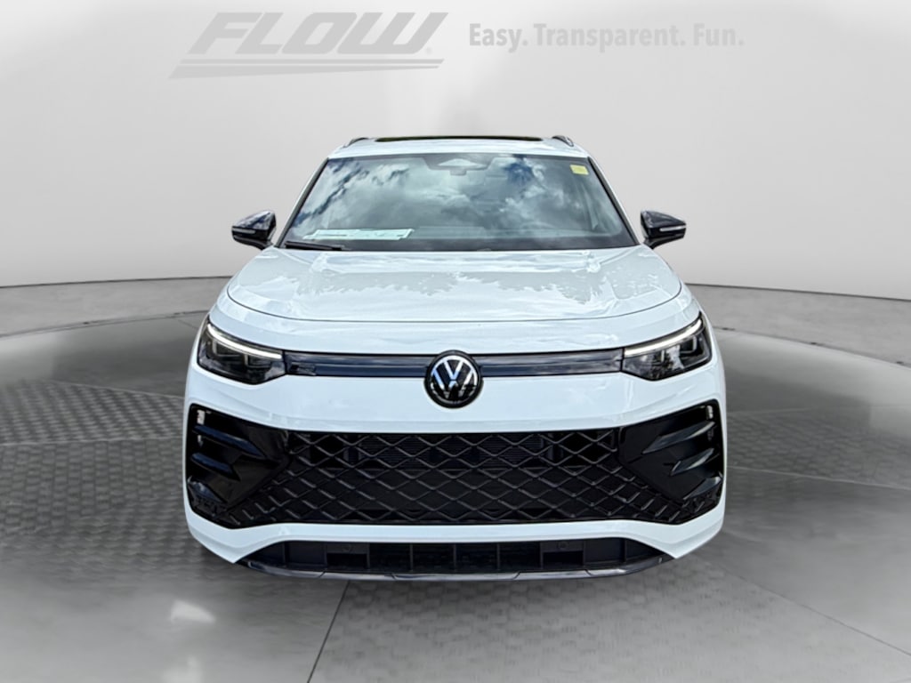 New 2026 Volkswagen Tiguan 2.0T SE R-Line Black SUV