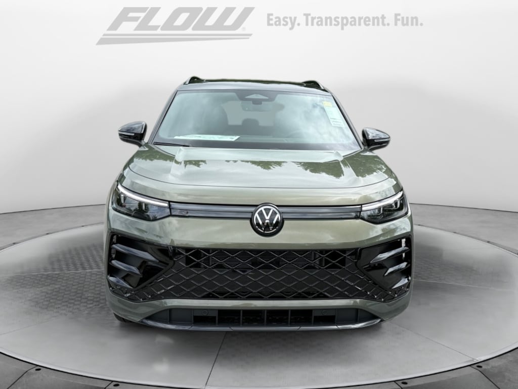 New 2026 Volkswagen Tiguan SE R-Line Black SUV
