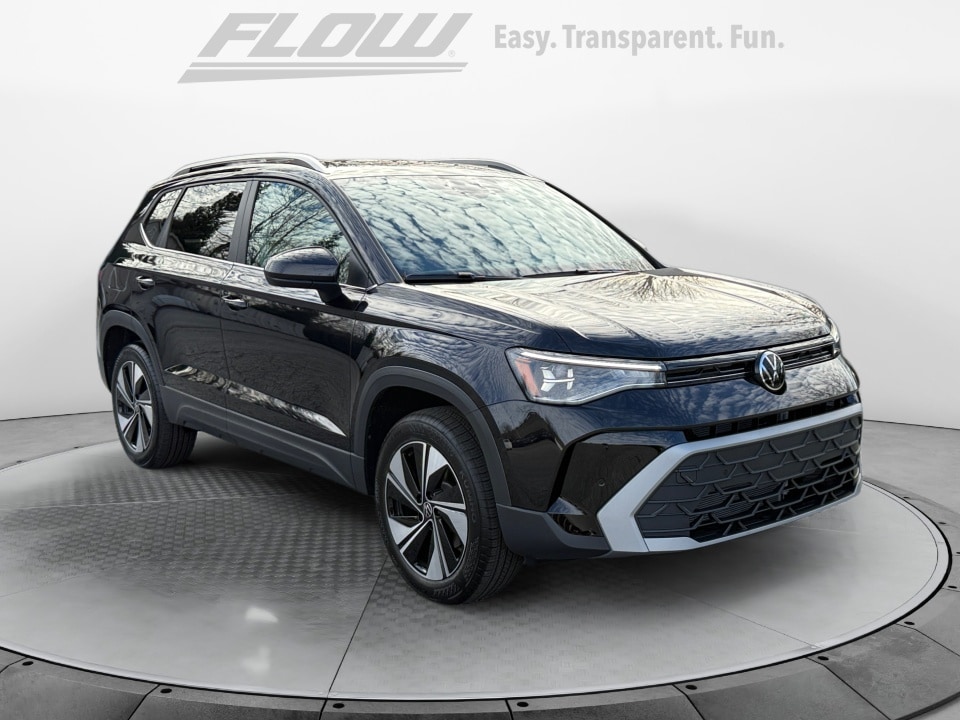 2026 Volkswagen Taos SE's photo