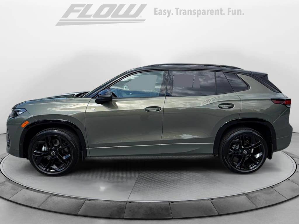 New 2026 Volkswagen Tiguan 2.0T SE R-Line Black SUV