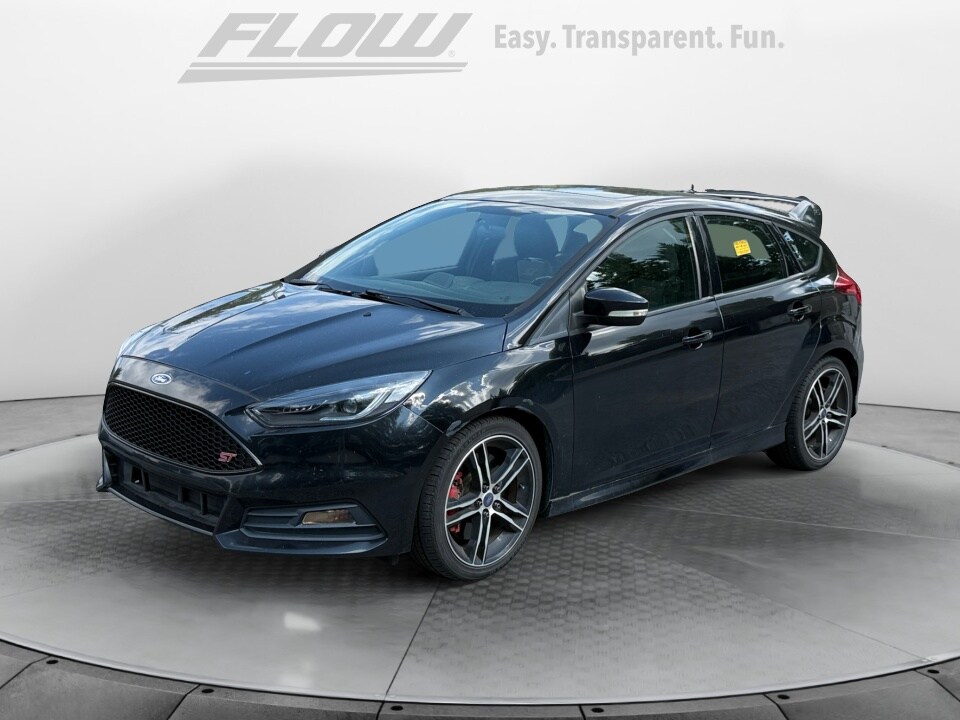 2016 Ford Focus ST photo 3
